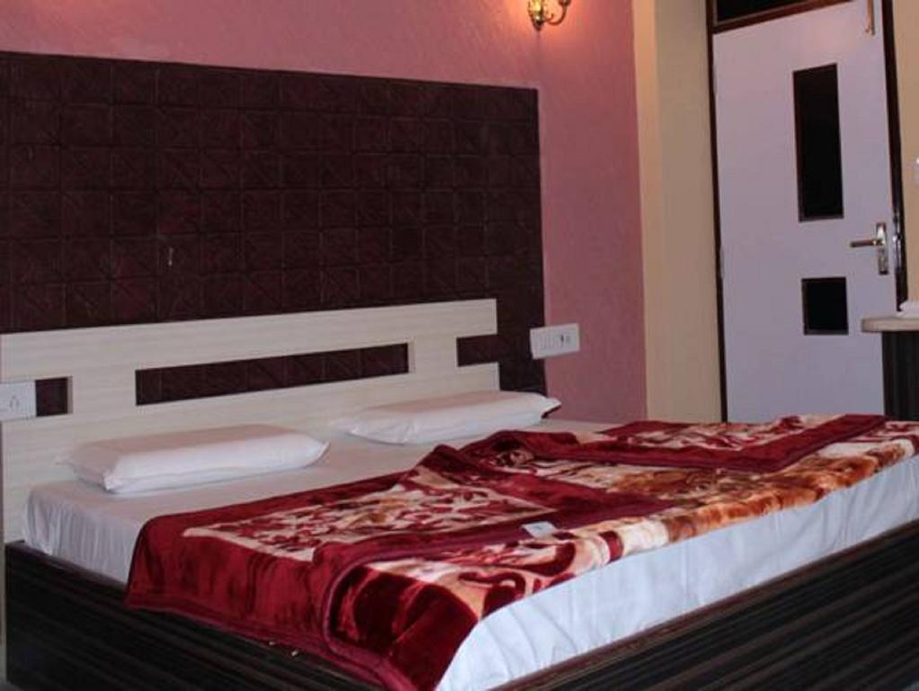 Hotel Kingdom Palace Udaipur Extérieur photo
