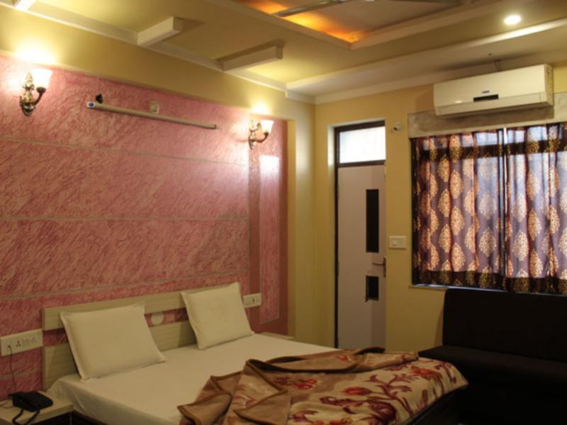 Hotel Kingdom Palace Udaipur Extérieur photo